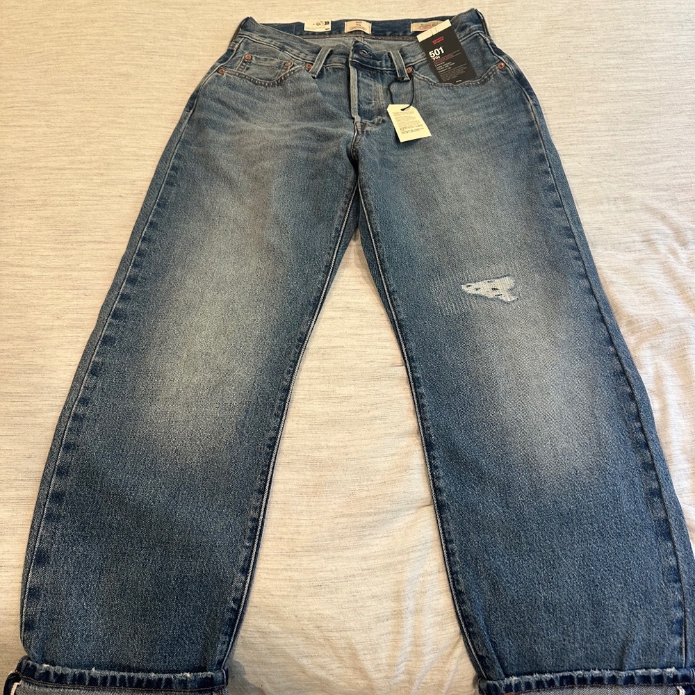 Levi jeans